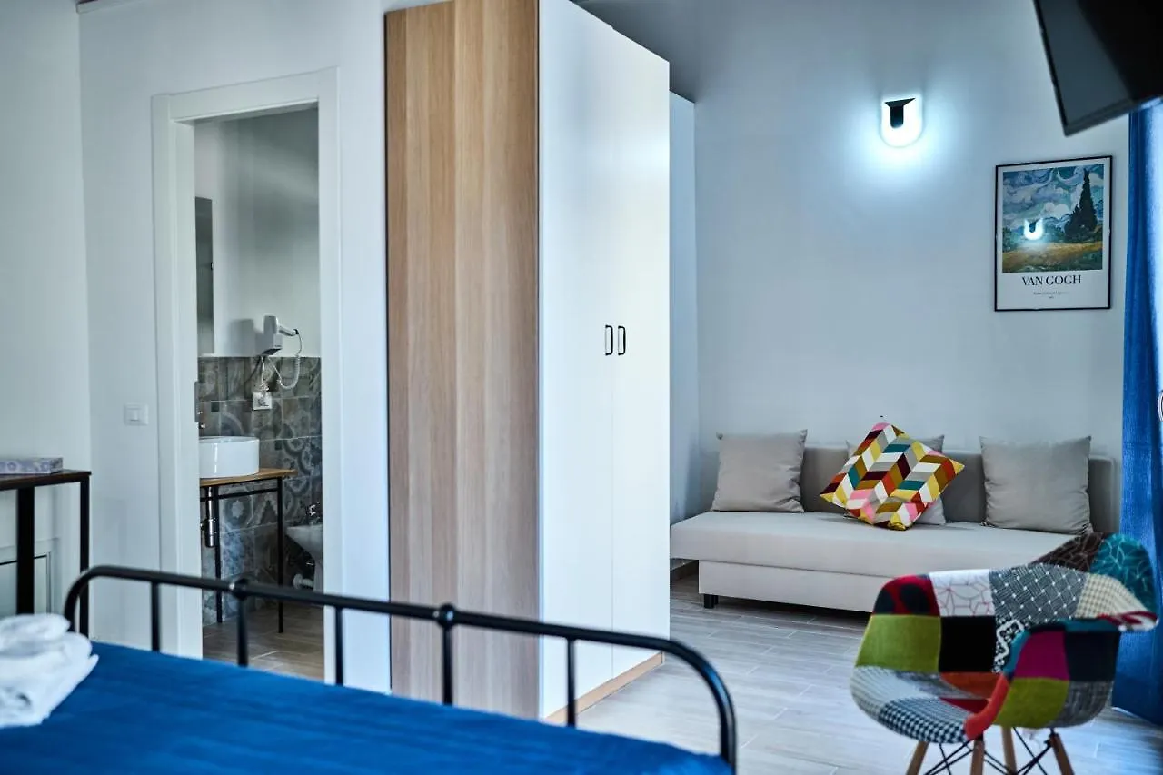Mercede Rooms Palermo 0*,  Italia