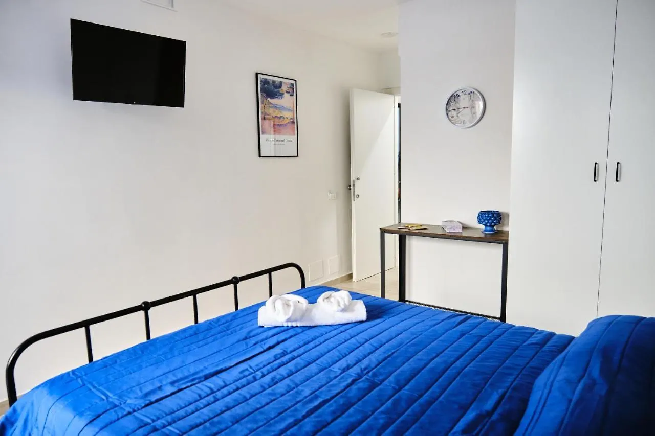 Mercede Rooms Палермо