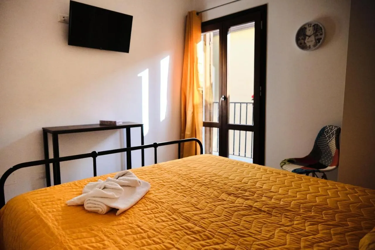 Mercede Rooms Палермо Гостевой дом