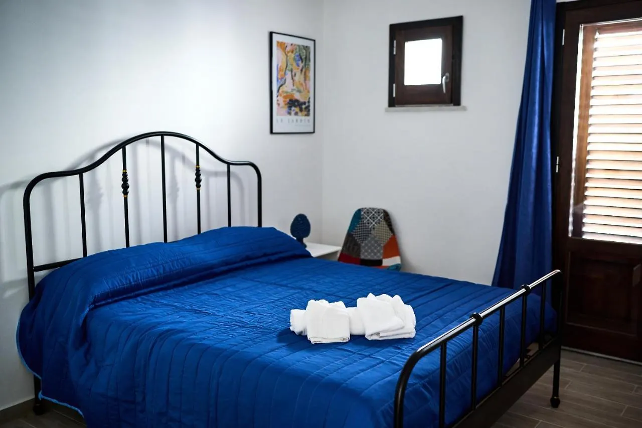Mercede Rooms Palermo 0*,  Italy